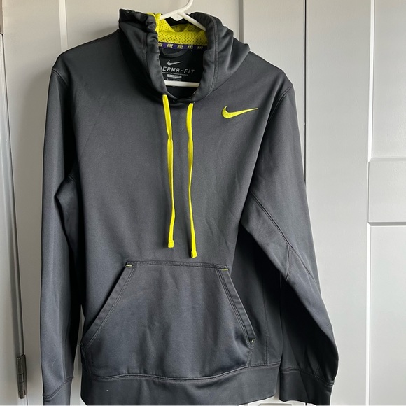 Nike Other - Nike THERMA-Fit Hoodie Sz Sm